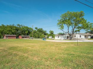 1319 E Highway 199, Springtown, TX 76082