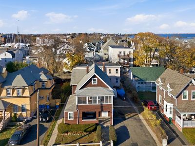 10-12 Charles St, Winthrop, MA, 02152
