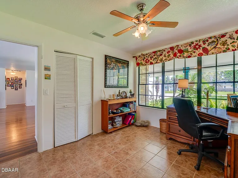 1536 John Anderson Dr — Photo 7