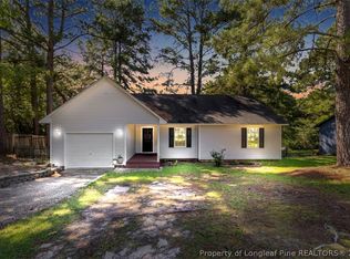 861 Danish Dr, Fayetteville, NC 28303