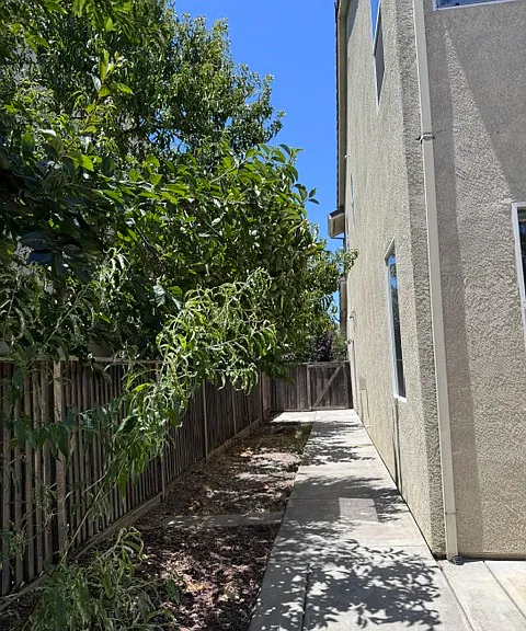 9745 Marianna Way — Photo 26