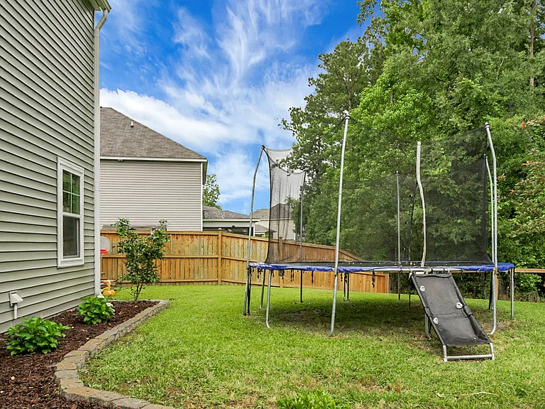 642 Woolum Dr — Photo 58