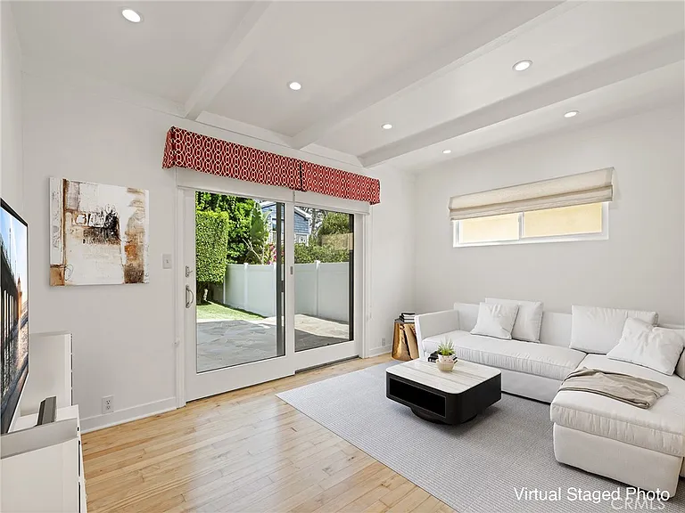 3204 Walnut Ave — Photo 36