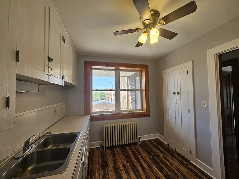 42 Jefferson St #42-5 — Photo 9