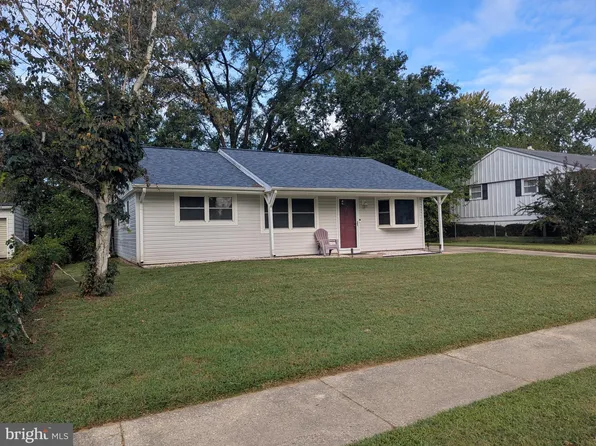 279 Samuel Paynter Dr, Dover, DE 19904