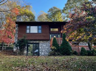 108 Fast Break Ln, Asheville, NC 28804