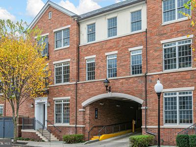 28 Paul Robeson Pl, Princeton, NJ, 08542