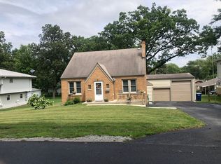 11201 S Worth Ave, Worth, IL