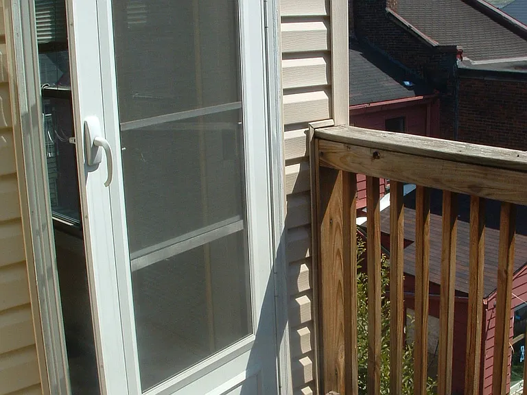 2104 Carey Way — Photo 16