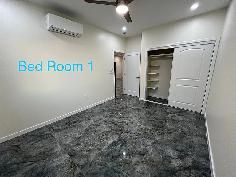 990 Hoomoana St #A — Photo 3