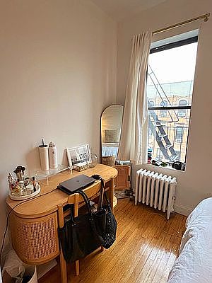 3rd image of 611 E 11th St APT 6a
