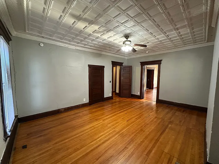 Williams St 2369 MLR — Photo 14