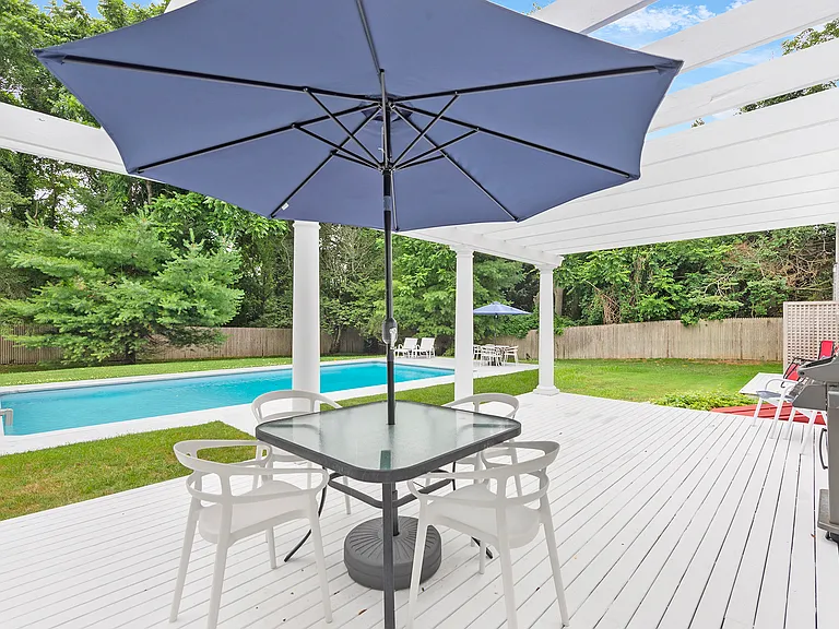 57 Osborne Ln — Photo 22