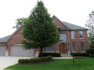 321 Vonder Ln, Geneva, IL 60134