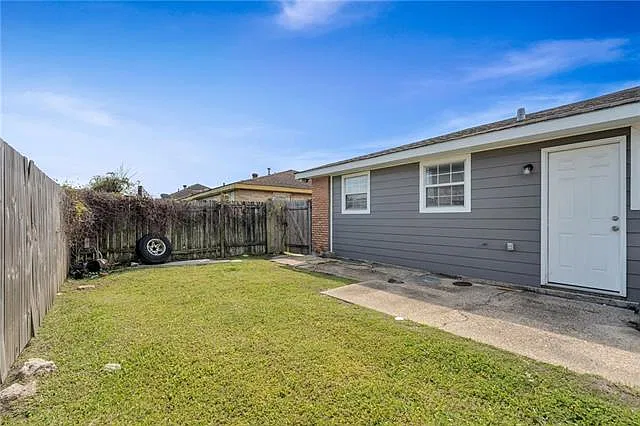 4831 Lynhuber Dr — Photo 9