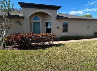 11066 SW Sunrise Lake Dr, Port Saint Lucie, FL 34987