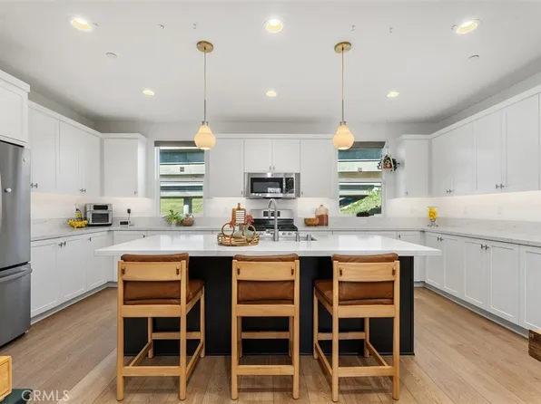 85 Hideaway Loop, Mission Viejo, CA 92692