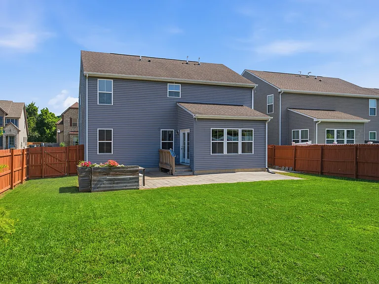 1568 Brockton Ln — Photo 39