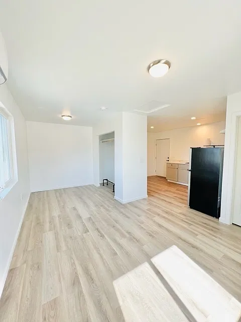 1222 Holly Street - 3 — Photo 3