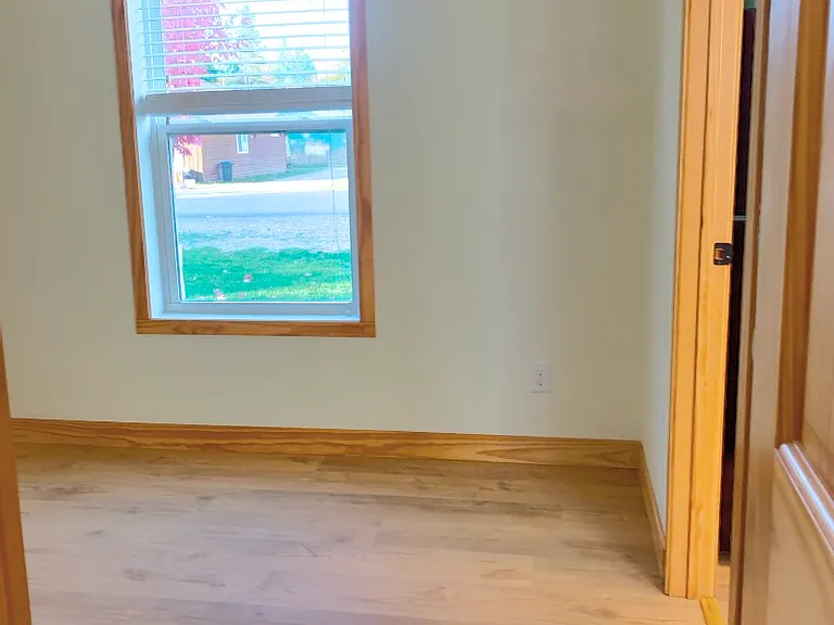 220 Commerce St — Photo 14