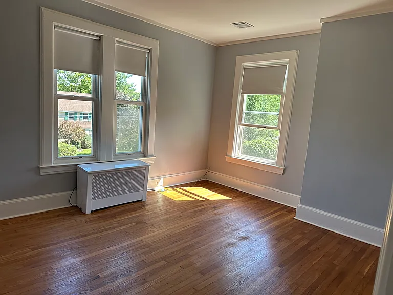 336 Cedar Ave #B — Photo 10