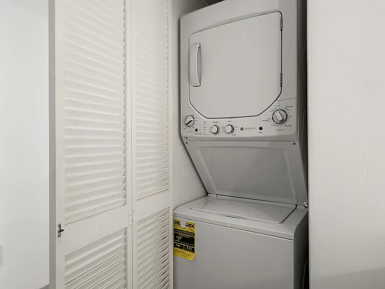 Washer/Dryer