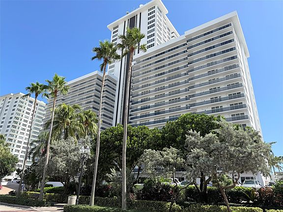 5th image of 3500 Galt Ocean Drive #909