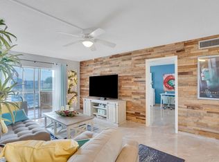 2724 N Garden Dr APT 302, Lake Worth, FL 33461