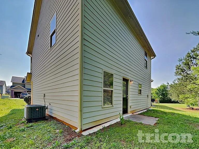 39 Wyndham Ct SE — Photo 16