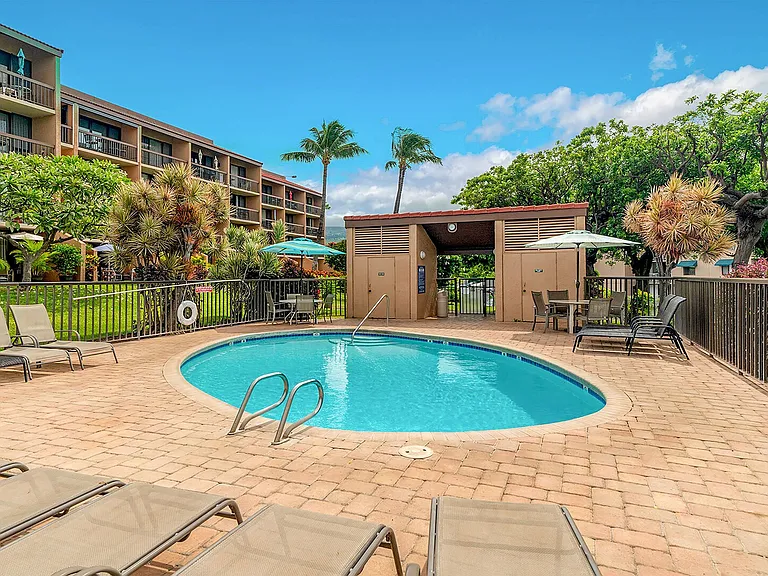 S Kihei Rd — Photo 29