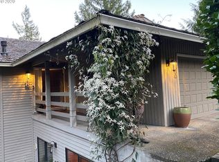 6650 SW Raleighview Ct, Portland, OR 97225