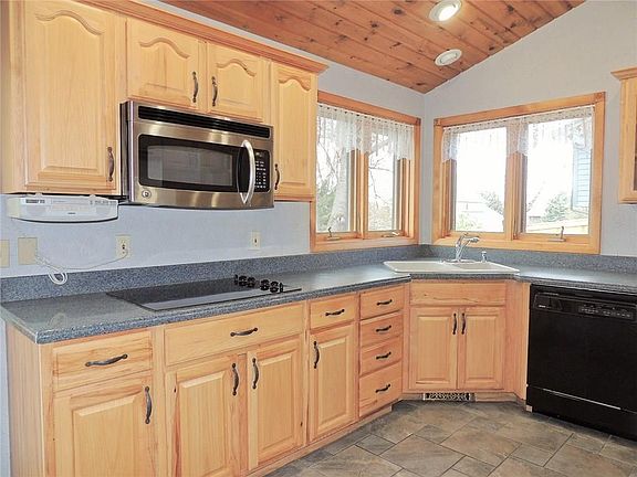 5th image of 4538 Toyon Dr