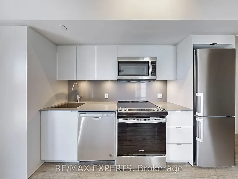 500 Wilson Ave #535 — Photo 7