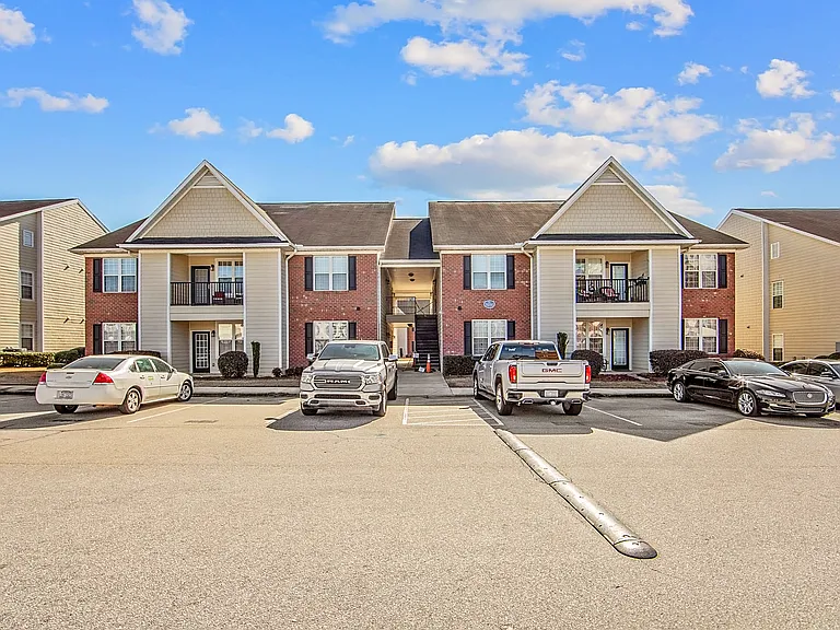 3930-101 Bardstown Ct — Photo 25