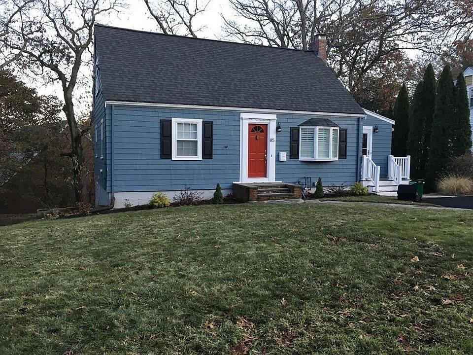 1st image of 85 Parker St