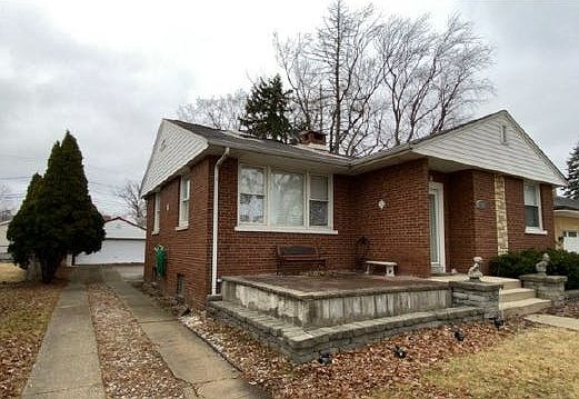 2nd image of 2308 Stratford Ave