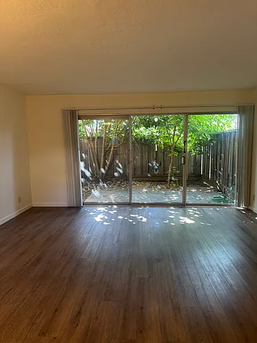 2295 Latham St #3 Photo 1