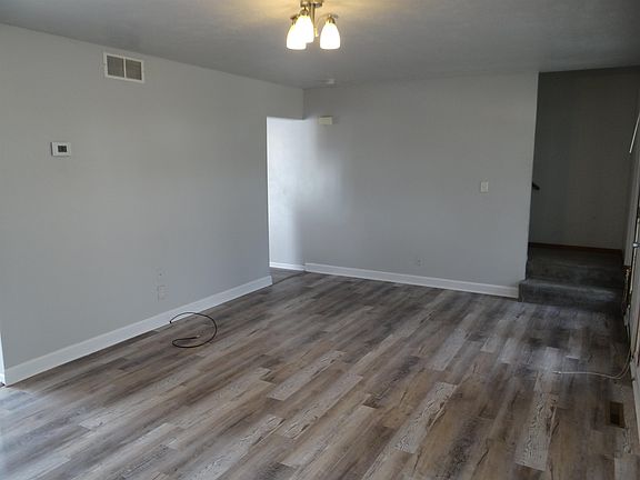4th image of 4021 Mila Ave