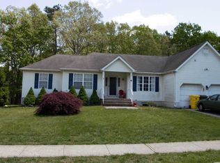 6 Isabella Dr, Lakewood, NJ 08701