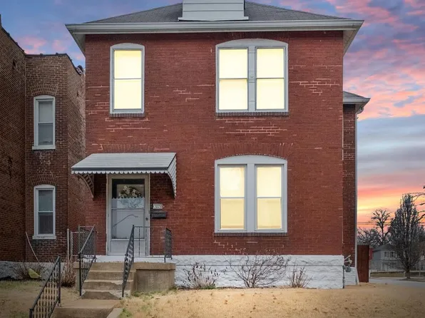 7028 Virginia Ave, Saint Louis, MO 63111