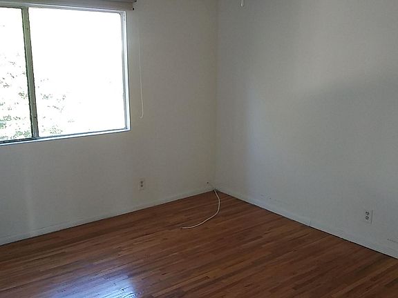2nd image of 7920 Selma Ave APT 10