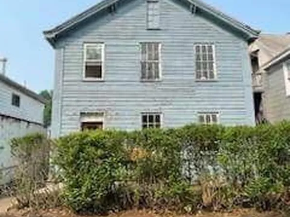 414 3rd Ave, New Brighton, PA 15066