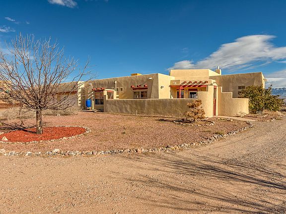 917 Chihuahua Rd NE-5