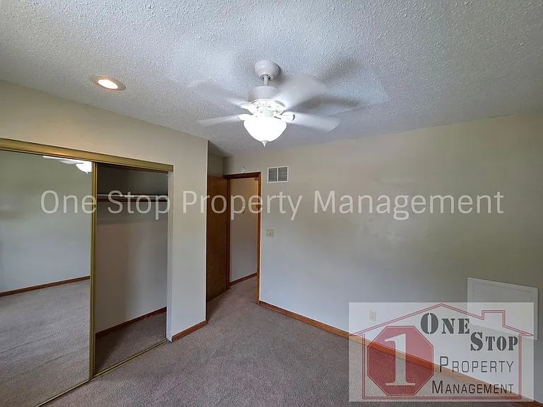 7902 NW 79th Pl — Photo 16