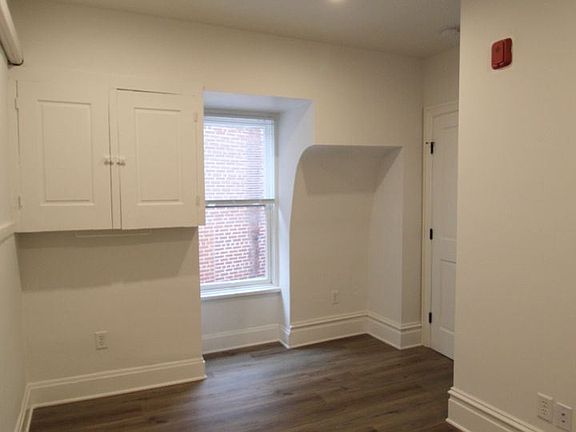 4th image of 130 State St #11010306