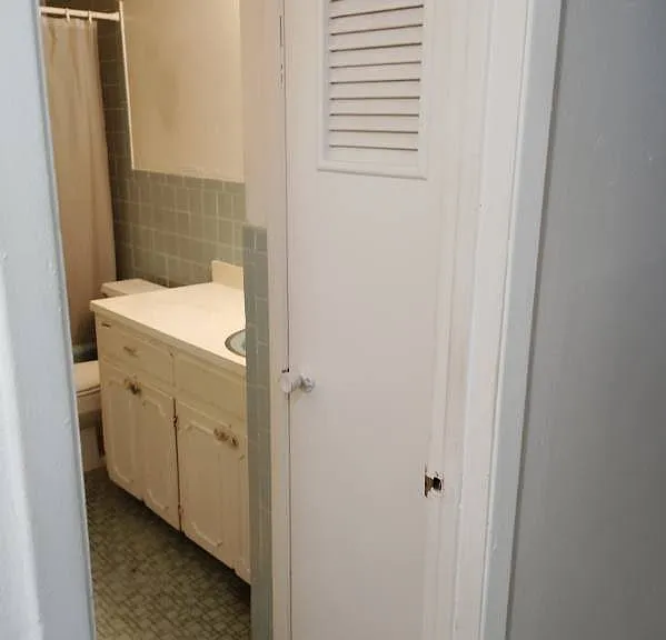 414 E Avenue A #106 — Photo 9
