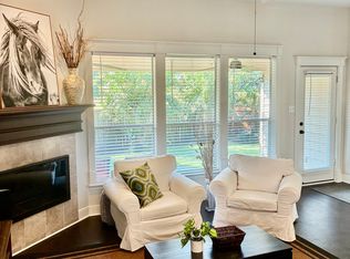 435 N Rivershire Dr, Conroe, TX 77304