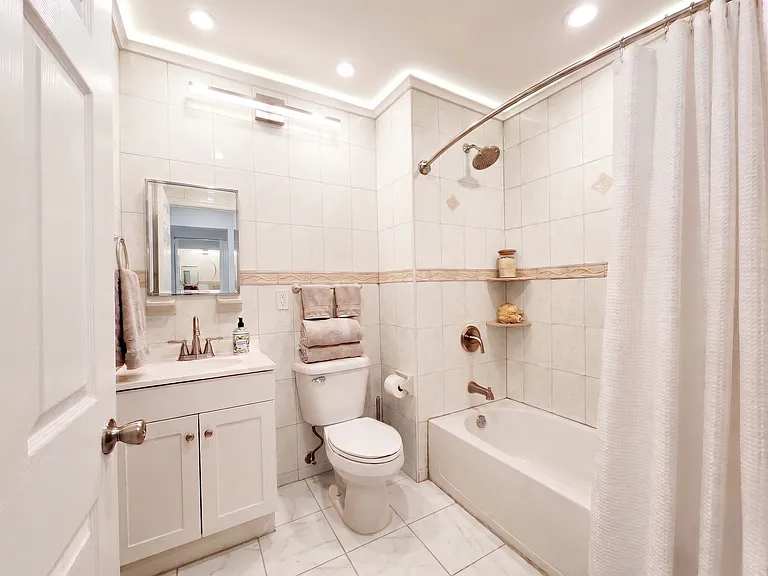 95 Stockton St #3 — Photo 6