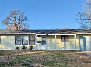 3122 Rendlen Ave, Hannibal, MO 63401