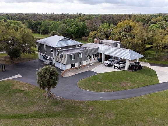 5th image of 4610 Hidden River Rd